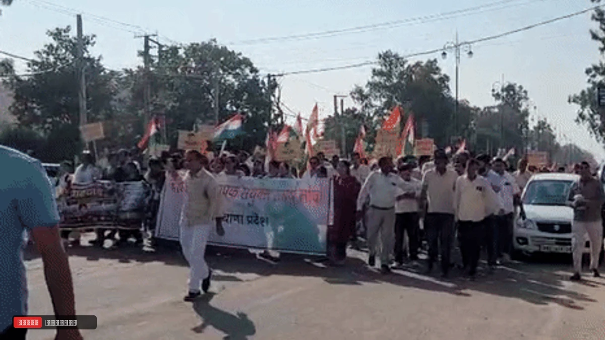 हरियाणा के 10 हजार गेस्ट टीचर्स का कुरुक्षेत्र से चंडीगढ़ तक पैदल मार्च: नौकरी पक्की करने और बकाया एरियर की मांग पर आर-पार की जंग